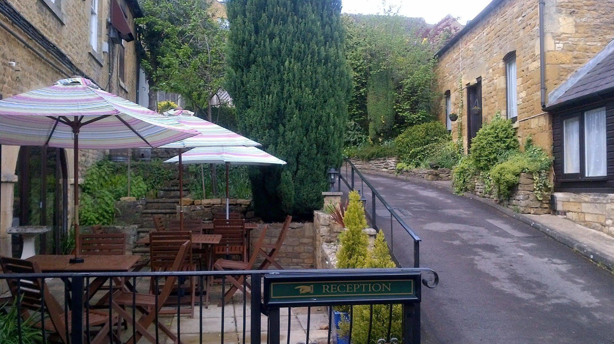 Crown Inn Blockley Exteriör bild